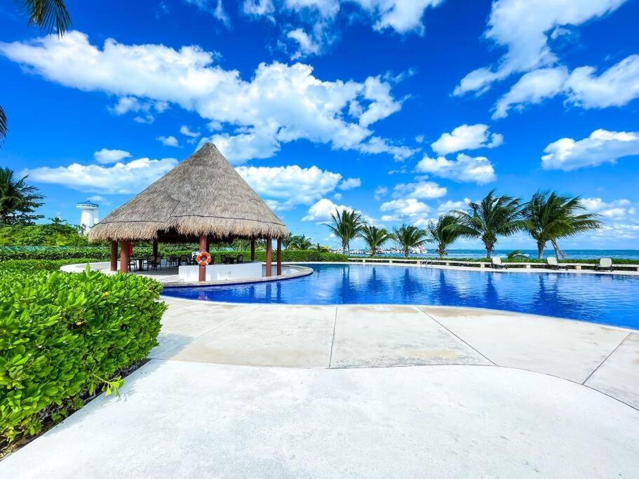 Punta Me Luxury Apartments Ocean View & Beach Front In Amara 坎昆 外观 照片